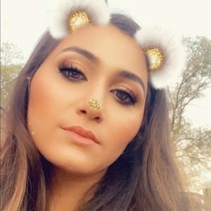 Meet your Posher, Noor